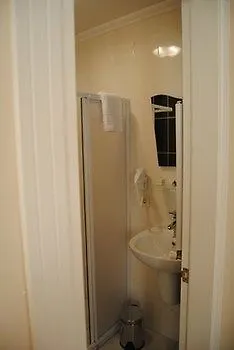 Lotus Hotel Istanbul 3*,